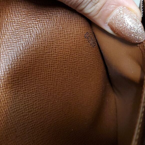 AUTHENTIC Louis Vuitton Sarah Wallet Canvas - Picture 12 of 13